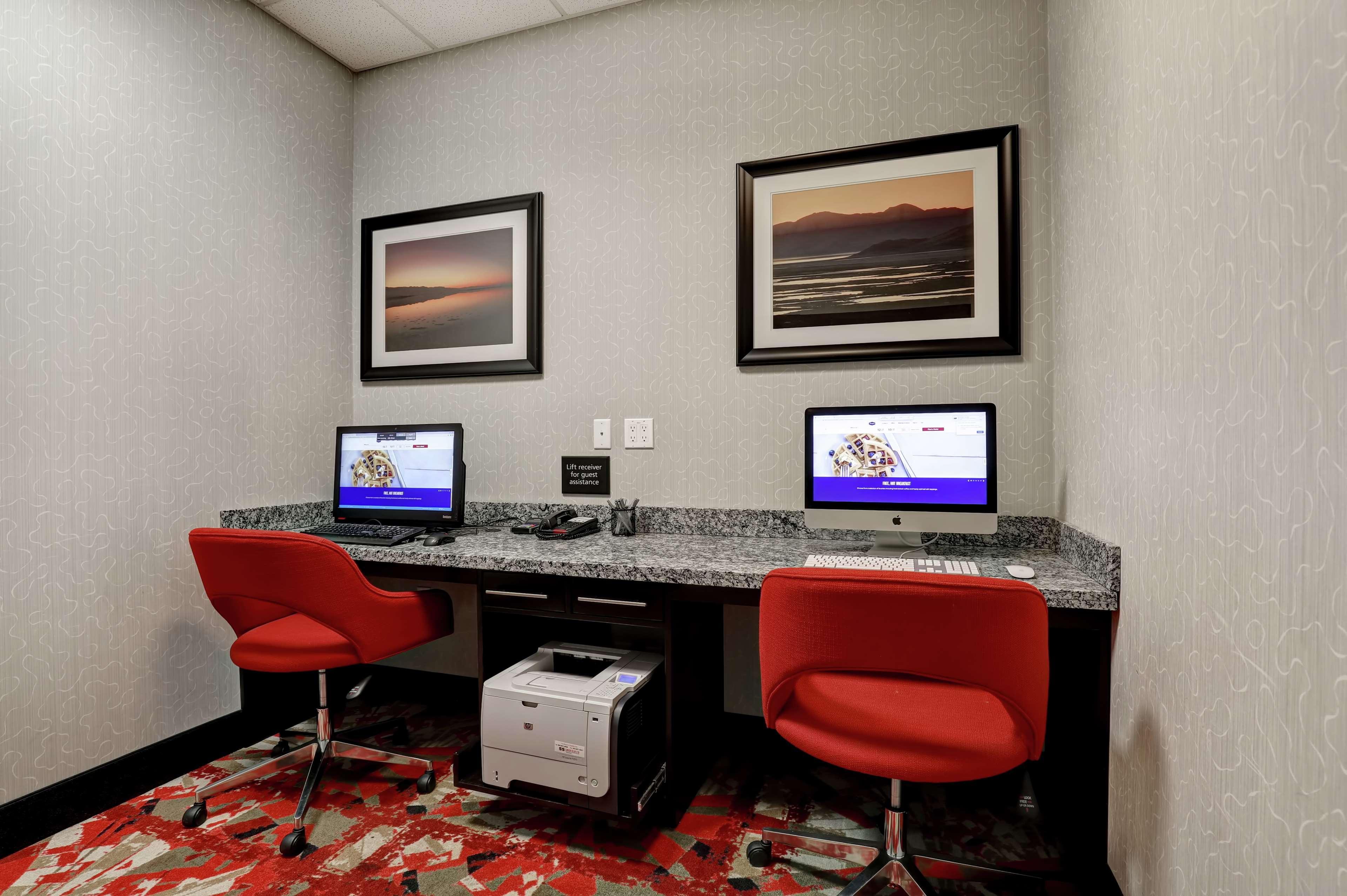 Hampton Inn By Hilton Chilliwack Εξωτερικό φωτογραφία