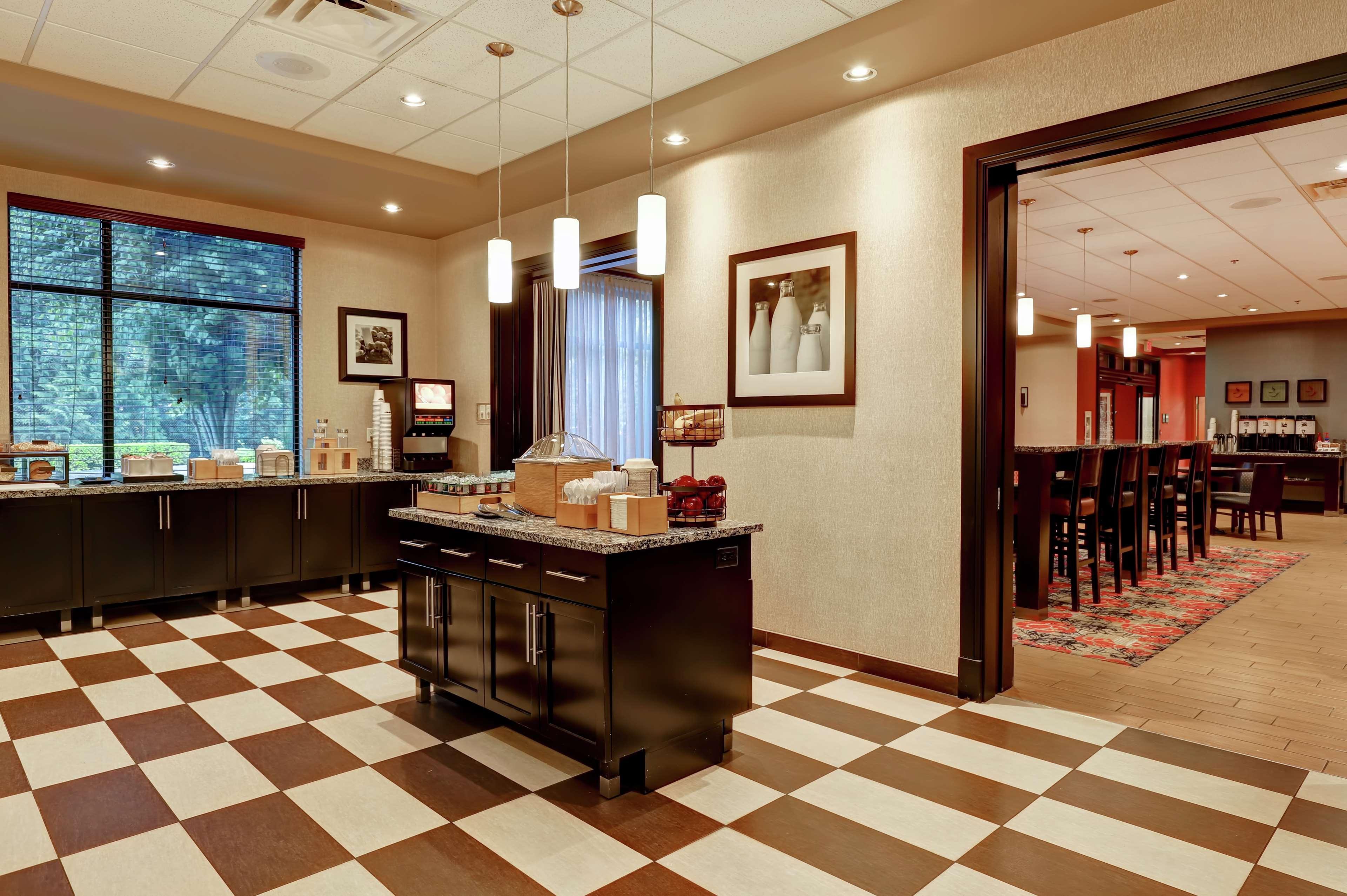 Hampton Inn By Hilton Chilliwack Εξωτερικό φωτογραφία